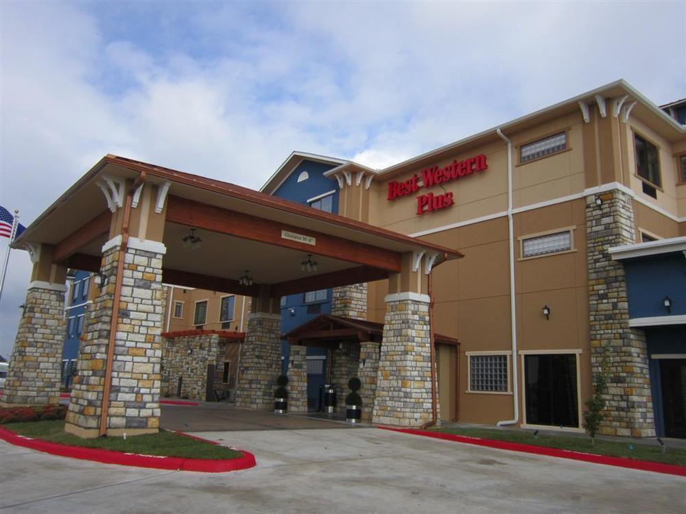 Best Western Plus Emerald Inn & Suites Garden City Extérieur photo